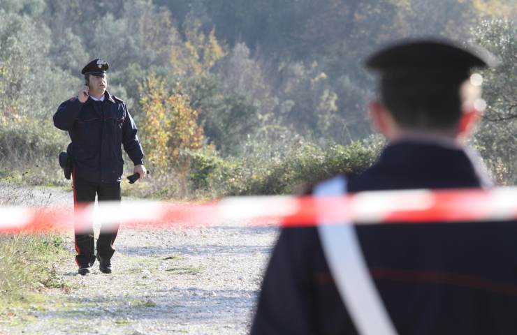 Lecco scrittrice trovata morta auto