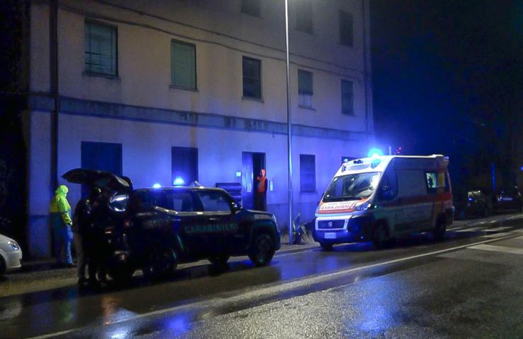 Lucca coppia trovata morta casa