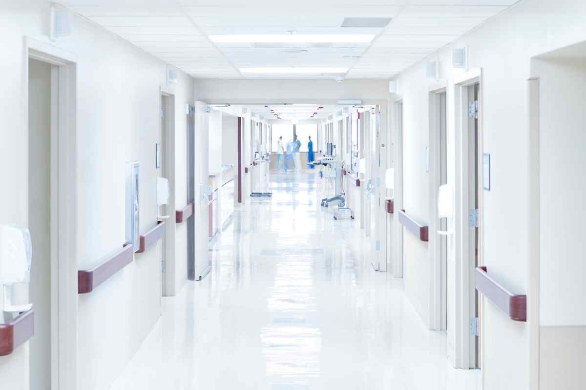 Capriolo incendio appartamento donna morta