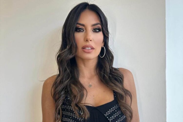 Elisabetta Gregoraci in posa