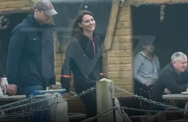 kate e william foto al supermercato